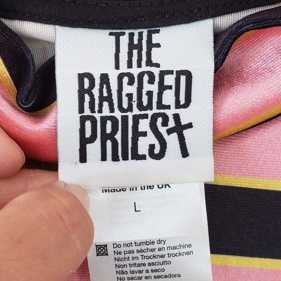 🚨CL:The Ragged Priest Velour Striped Mock Neck Crop Top Pink Black Yellow Large - Picture 3 of 7